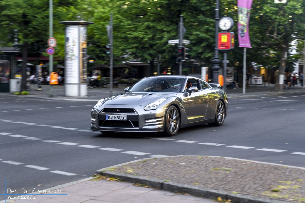 Nissan GT-R R35 (2014) spotted in Berlin — BerlinRichStreets